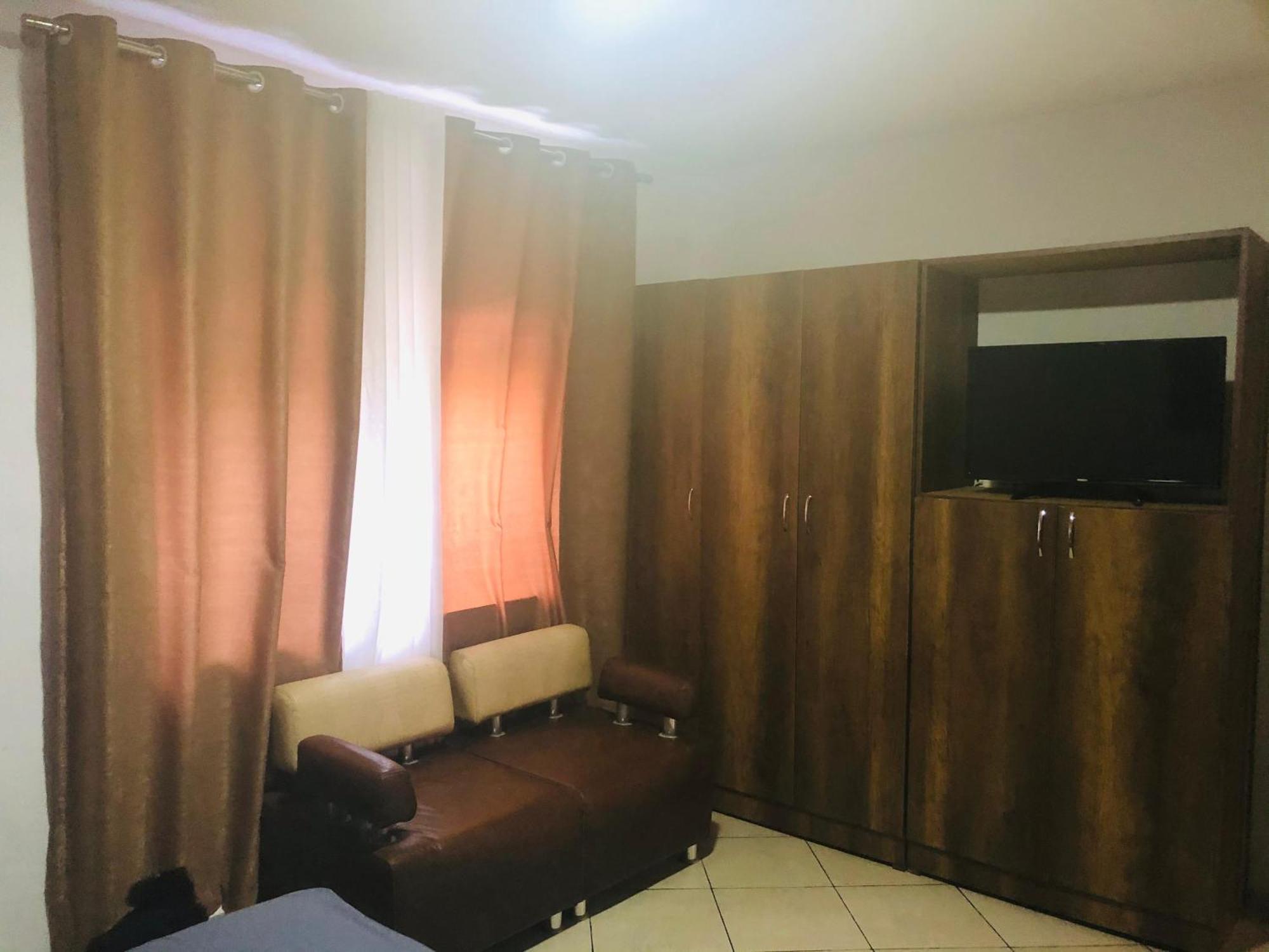 Cozzy Cottage Havens, In Center Of Tirana Exterior foto